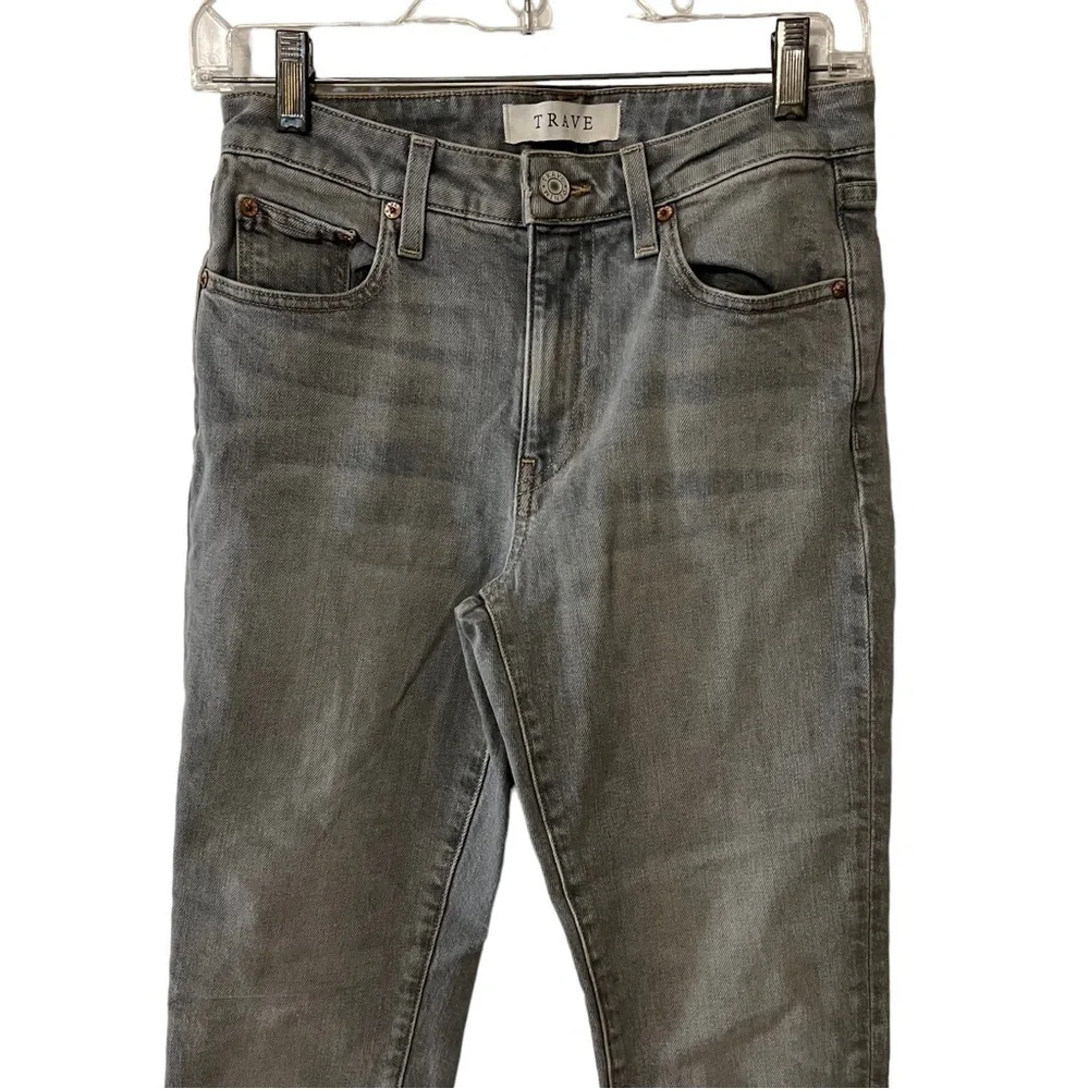 TRAVE Irena Slim Jeans High Rise with Frayed Hem 26 Gray Straight